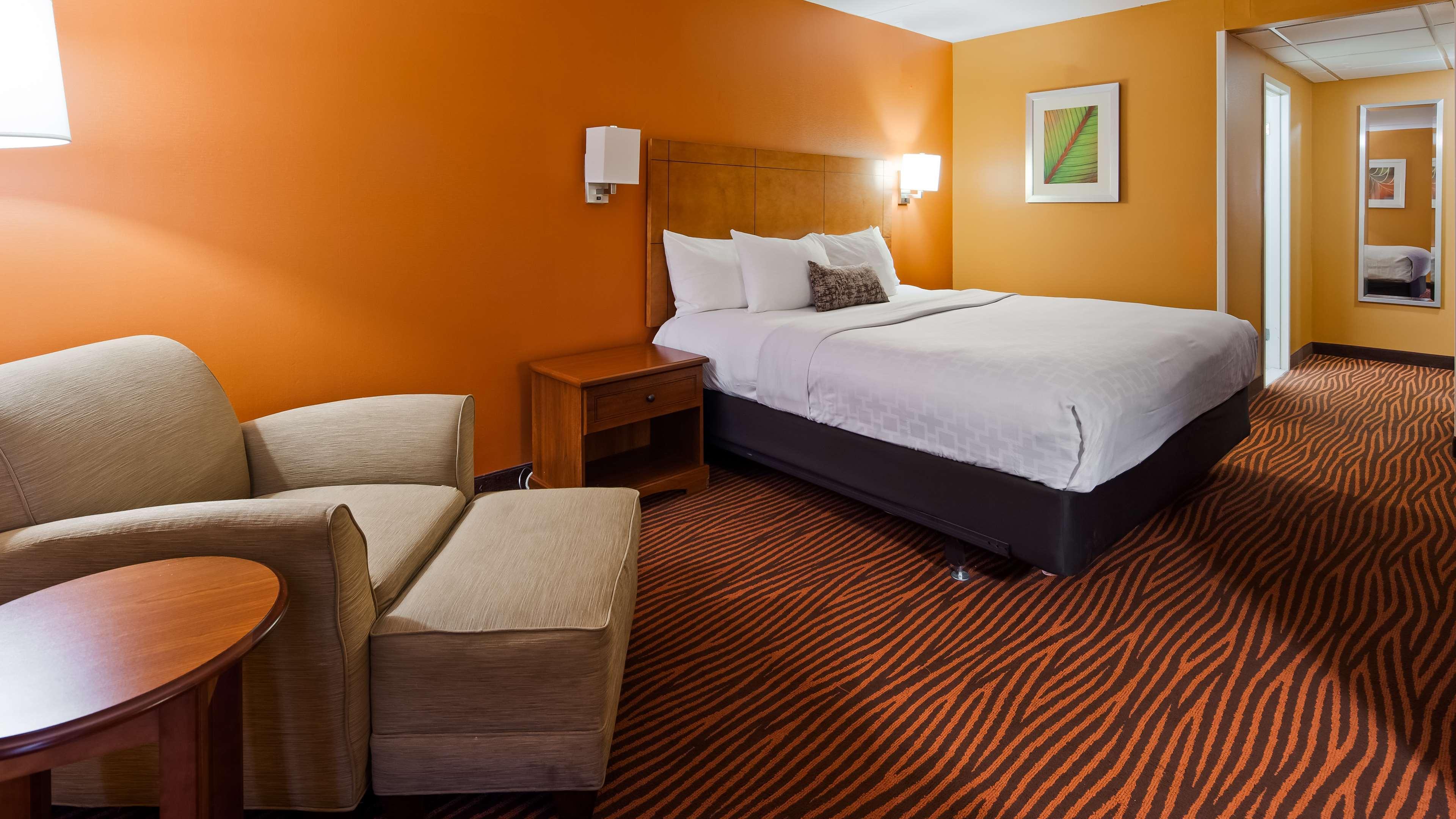 Best Western Executive Hotel New Haven-West Haven Exterior photo