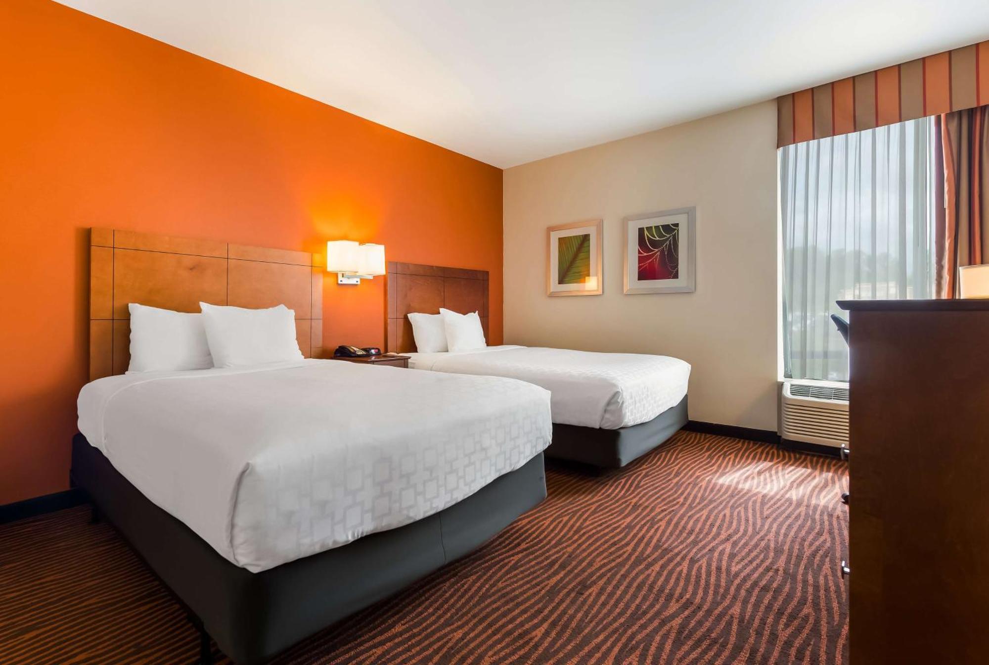 Best Western Executive Hotel New Haven-West Haven Exterior photo