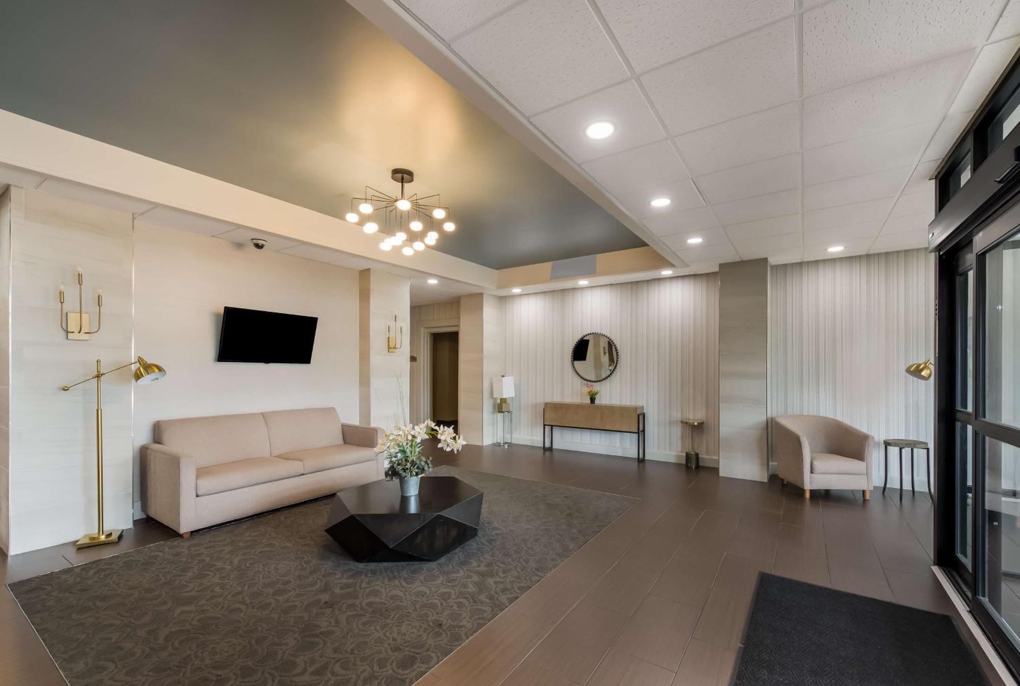 Best Western Executive Hotel New Haven-West Haven Exterior photo