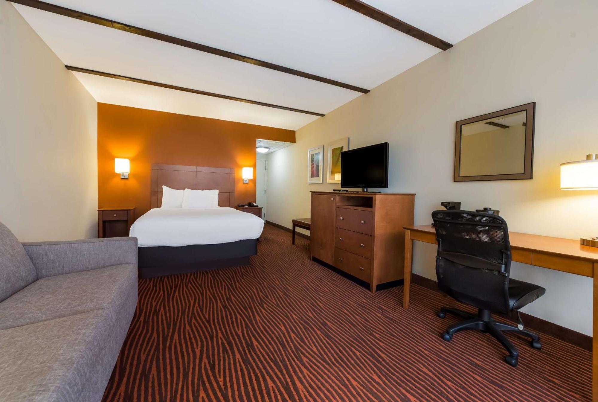Best Western Executive Hotel New Haven-West Haven Exterior photo
