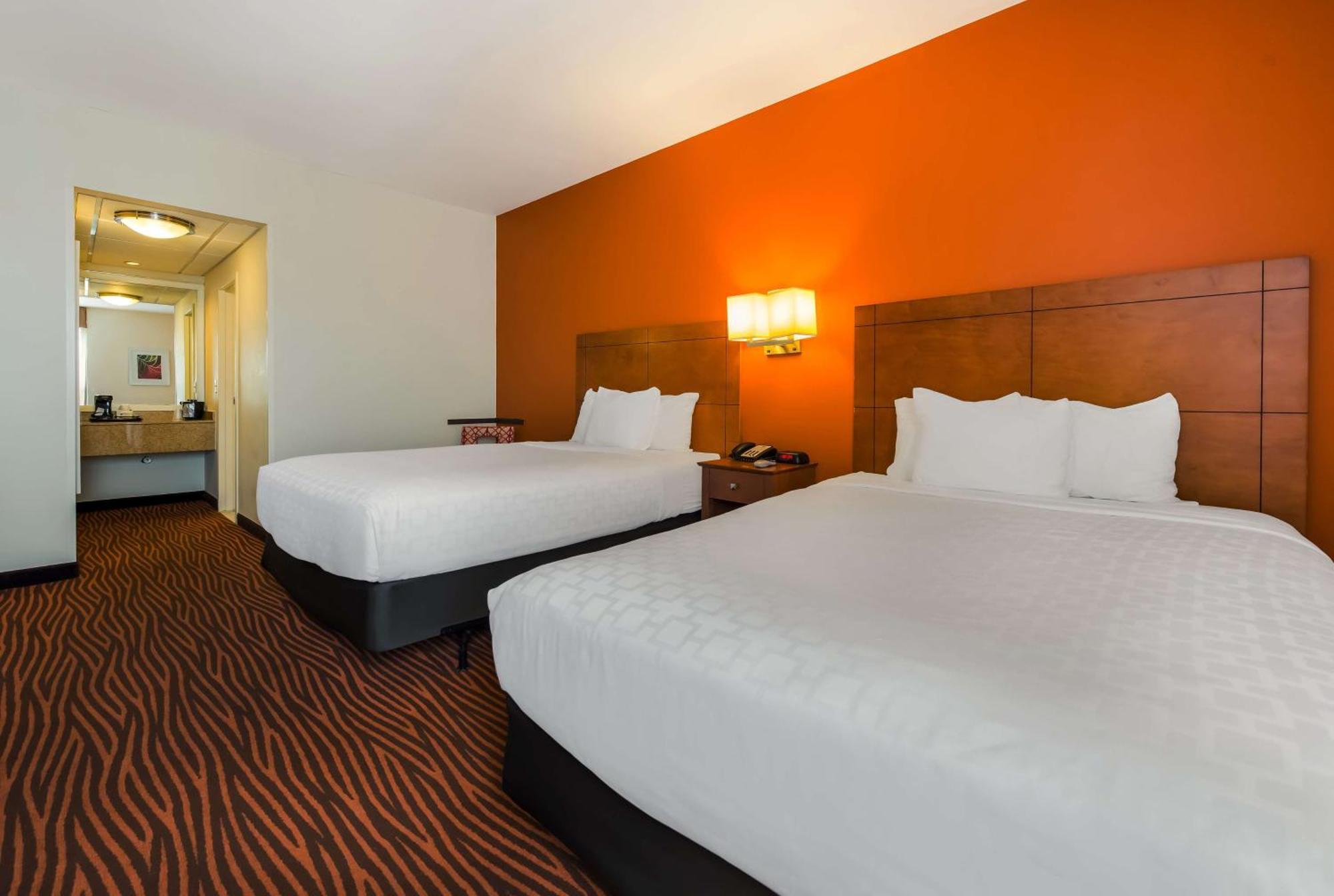 Best Western Executive Hotel New Haven-West Haven Exterior photo