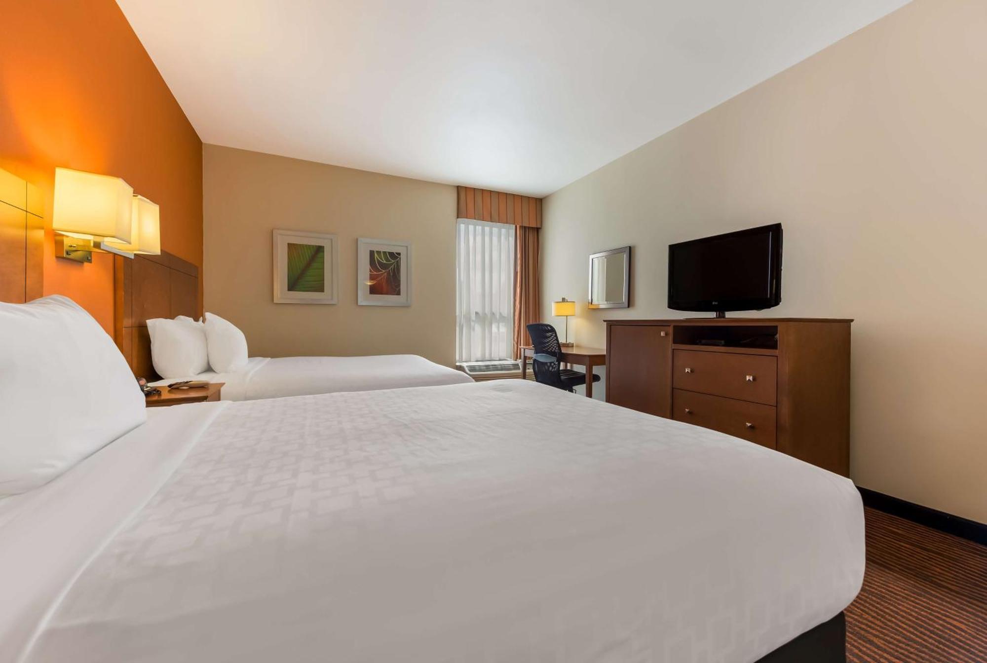 Best Western Executive Hotel New Haven-West Haven Exterior photo